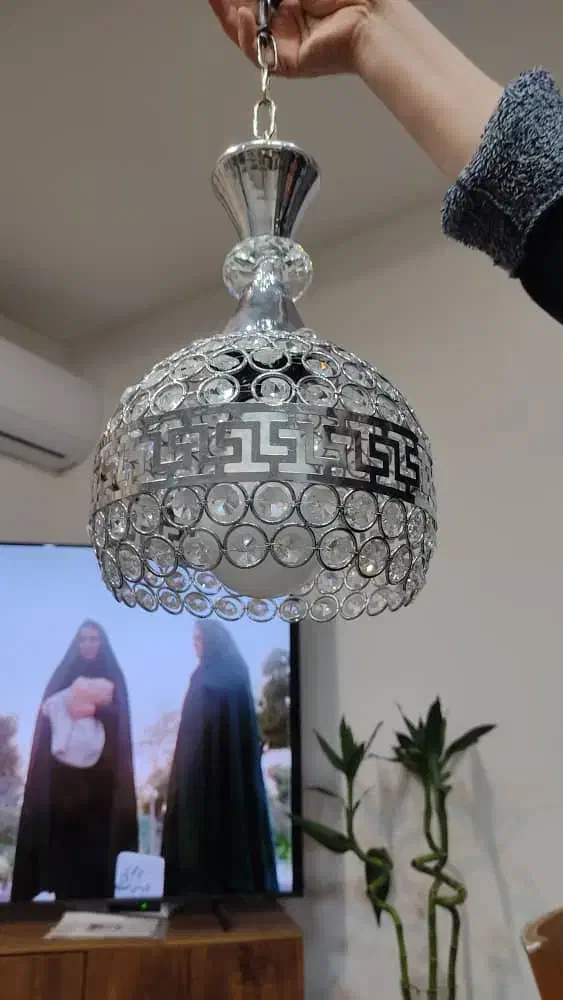 دوعددلوستر استیل و طلایی رنگ سالم|لوستر و چراغ آویز|تهران, تهرانسر شرقی|دیوار