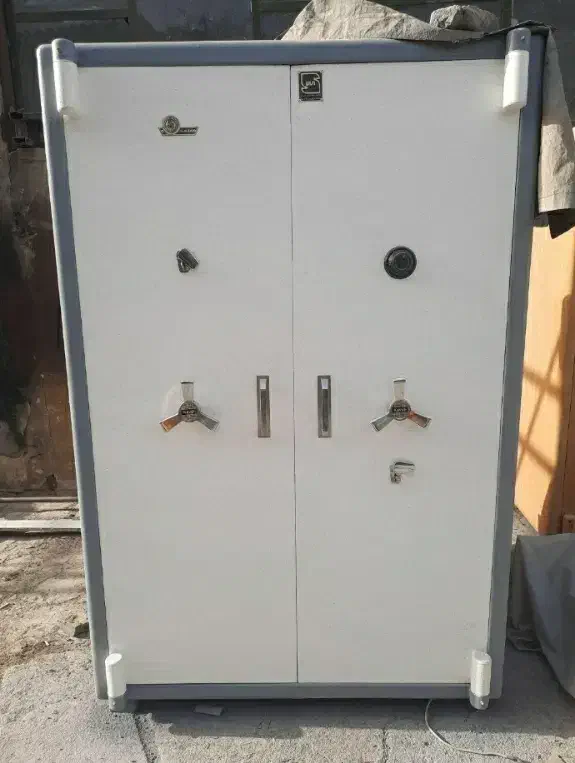 گاوصندوق دست دوم و استوک کاوه اصلی بانکی دودرب|ابزارآلات|تربتحیدریه, جانبازان|دیوار