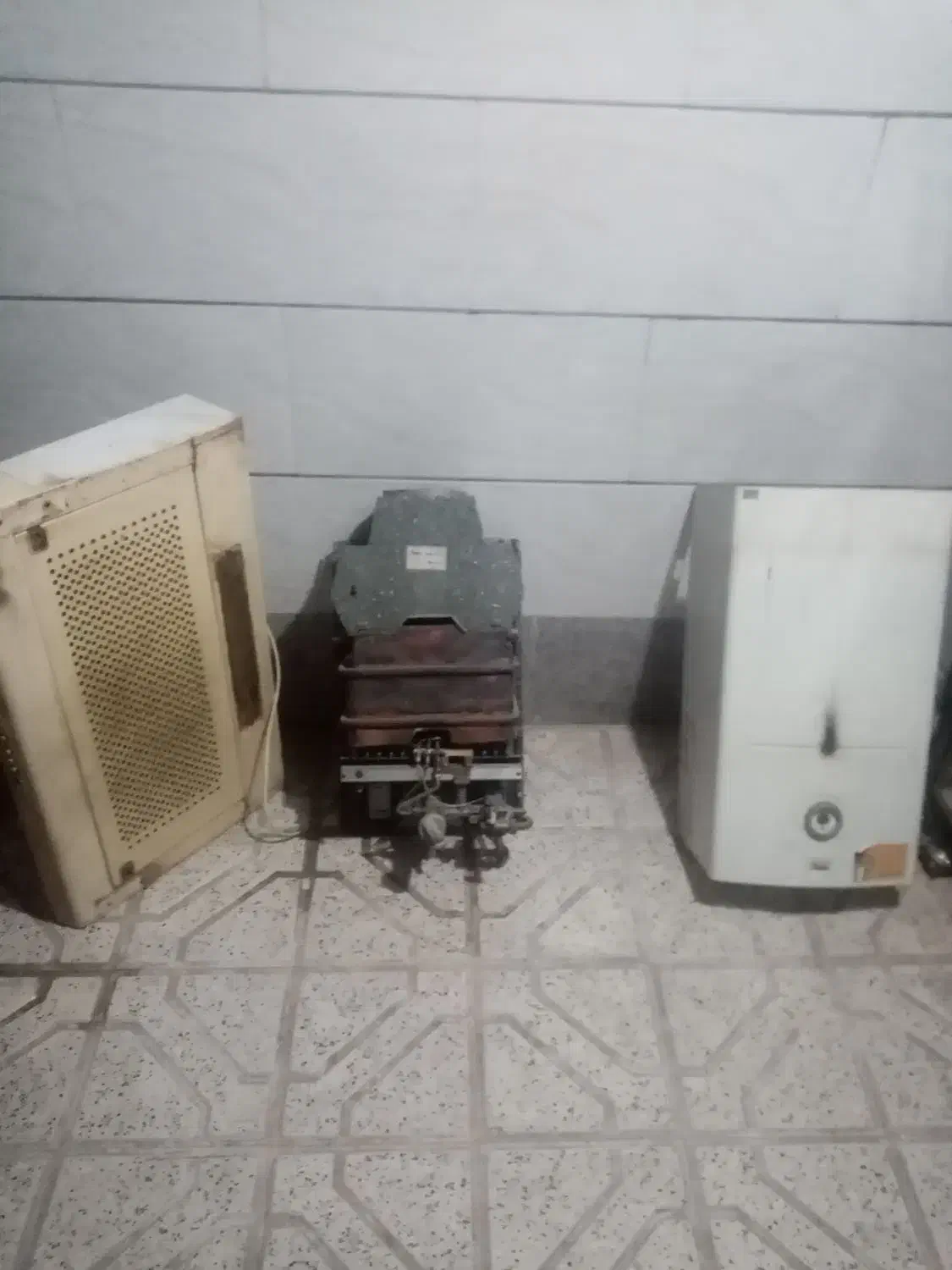 آبگرمکن دیواری رادیاتور بوتان|آبگرمکن، پکیج، شوفاژ|مشهد, انقلاب|دیوار