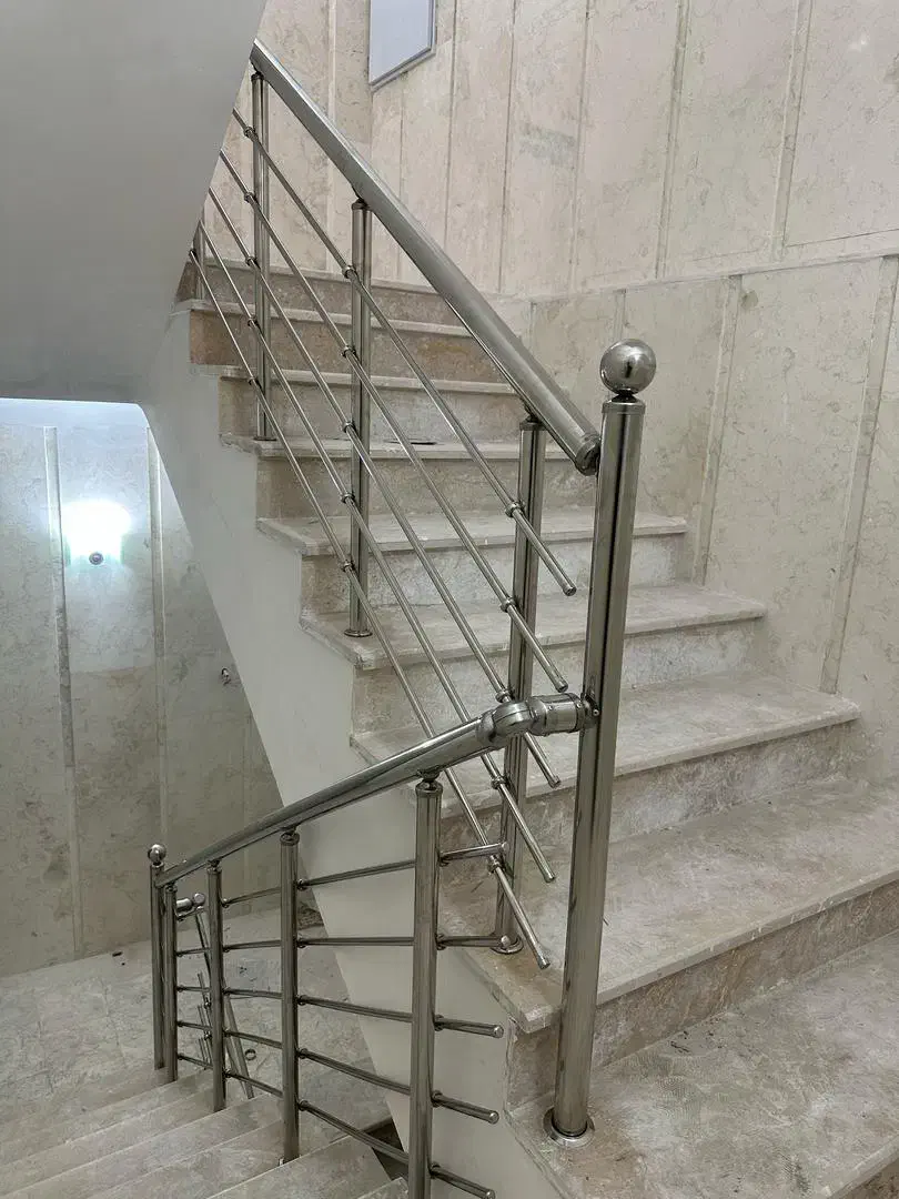 نرده استیل و حفاظ بالکن|خدمات پیشه و مهارت|هشتگرد, هشتگرد قدیم|دیوار