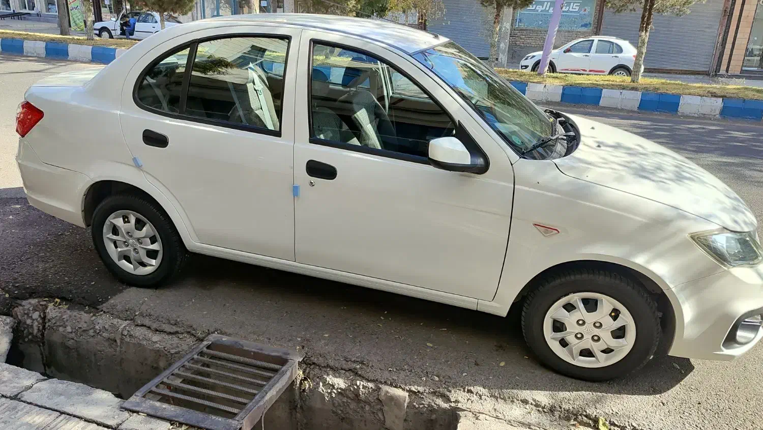 ساینا ۱۴۰۱ دوگانه بدون رنگ|خودرو سواری و وانت|میانه, |دیوار