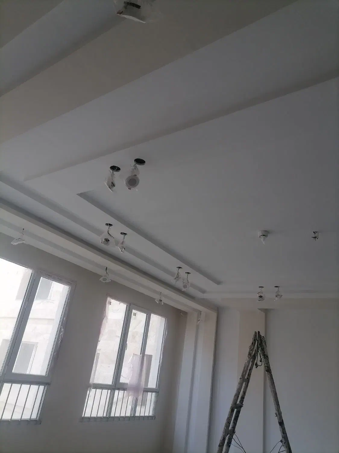 نقاشی ساختمان|خدمات پیشه و مهارت|مشهد, شهید بهشتی|دیوار