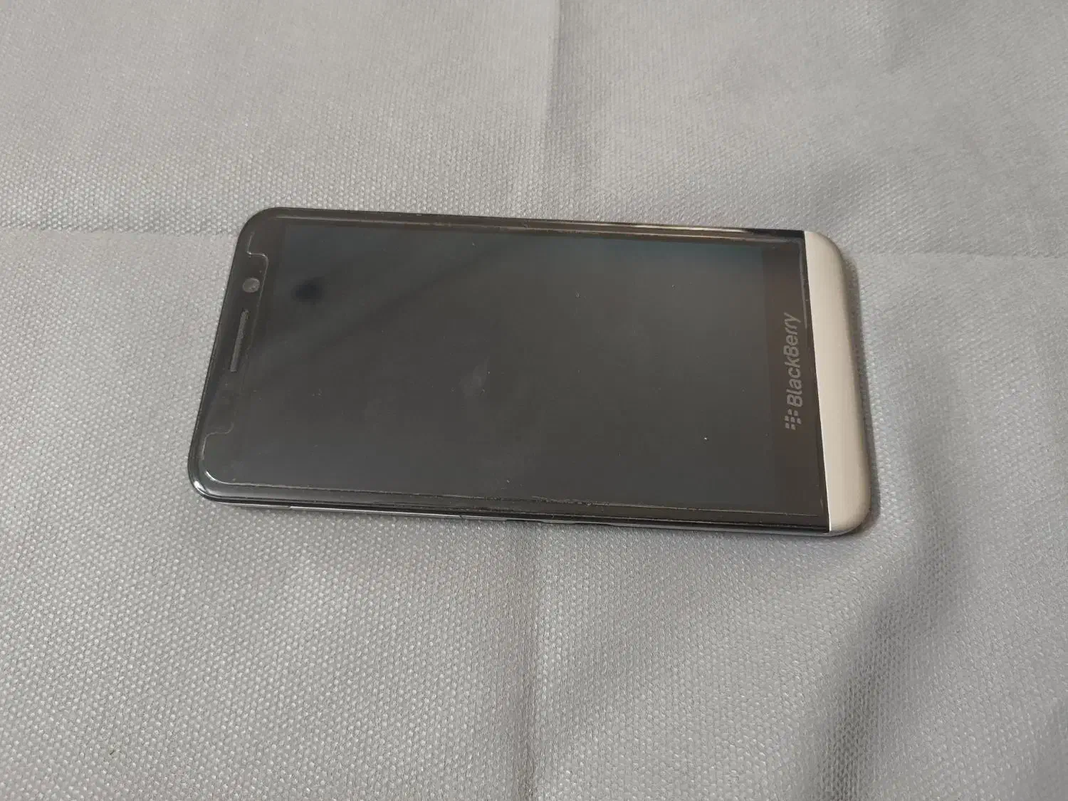 بلک بری Z30 درحدآک|موبایل|تهران, سنائی|دیوار