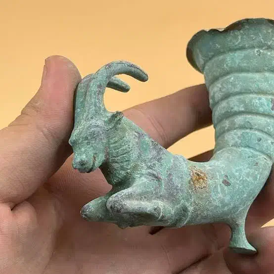 ریتون مفرقی کهنه و اصیل|مجسمه، تندیس، ماکت|تهران, ارجمندی راد|دیوار