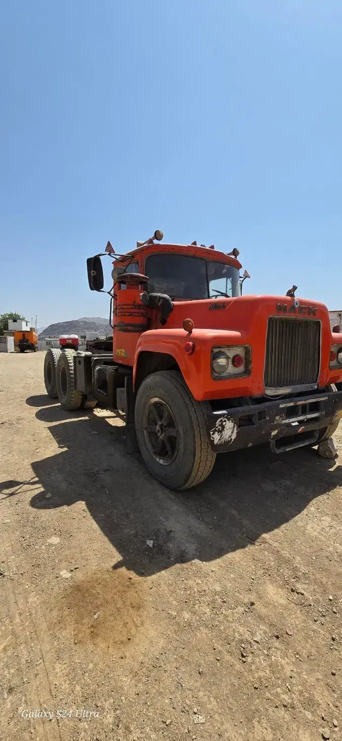 کشنده  ماک ۴۰ تن|خودرو سنگین|خرم‌آباد, |دیوار