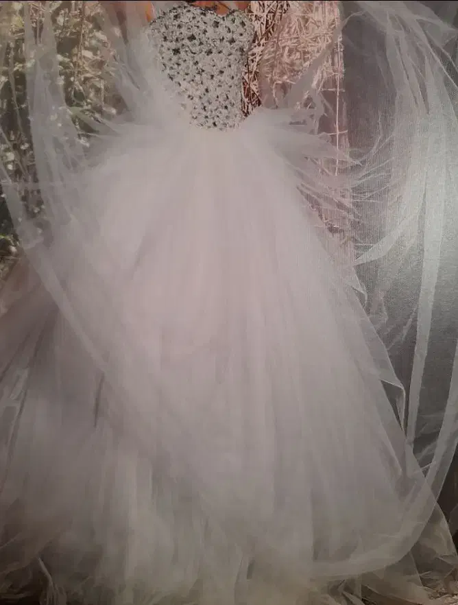 لباس عروس اسکارلت|لباس|رشت, پل تالشان|دیوار