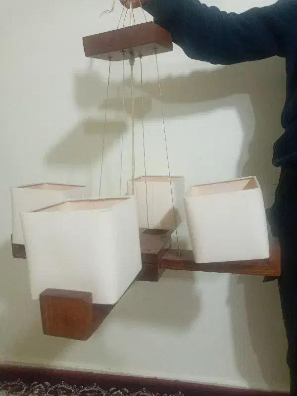 لوستر ۴ شاخه|لوستر و چراغ آویز|تبریز, |دیوار