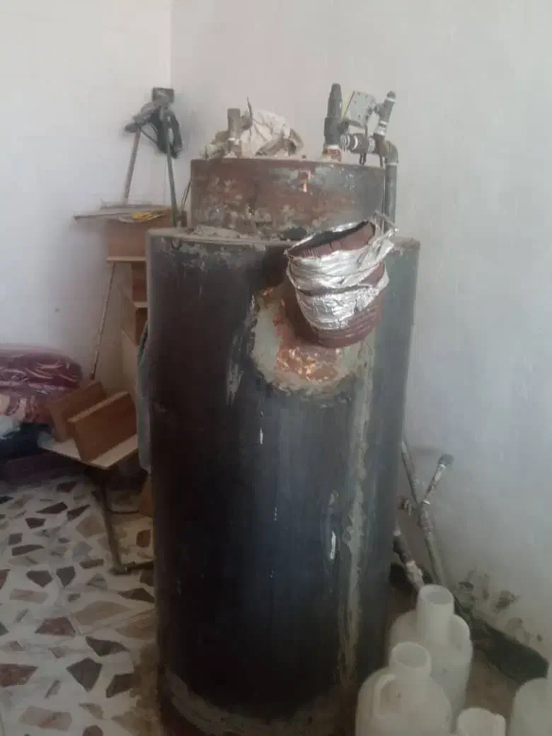 وسایل خشکشویی|ماشین‌آلات صنعتی|خاش, |دیوار