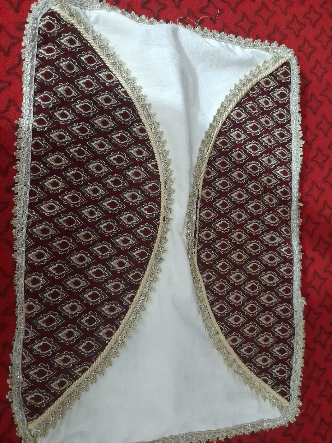 روبالشتی|رختخواب، بالش، پتو|دهدشت, |دیوار