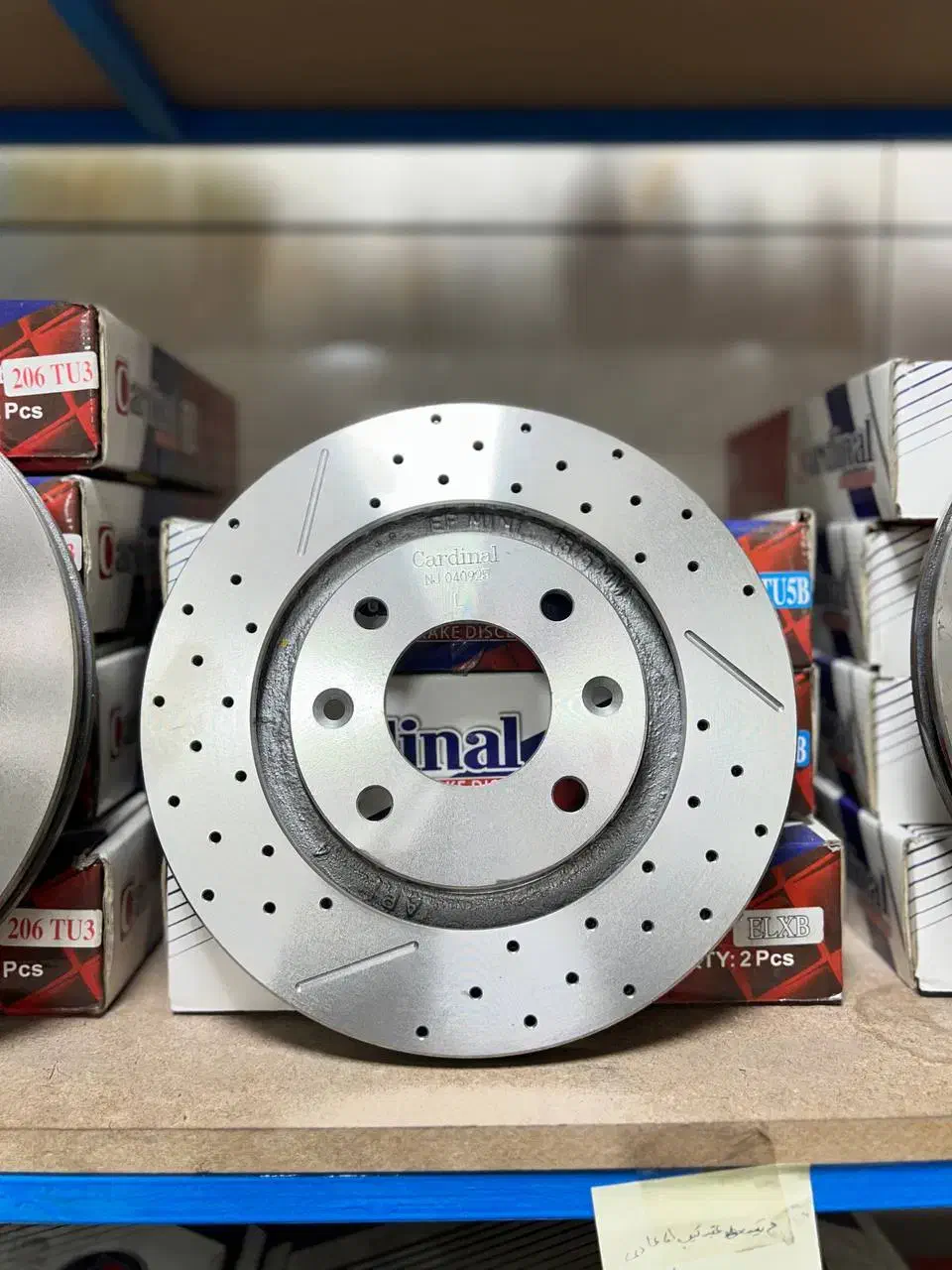 لنت و دیسک چرخ تمامی خودرو های ایرانی و خارجی|قطعات یدکی و لوازم جانبی|سنندج, |دیوار