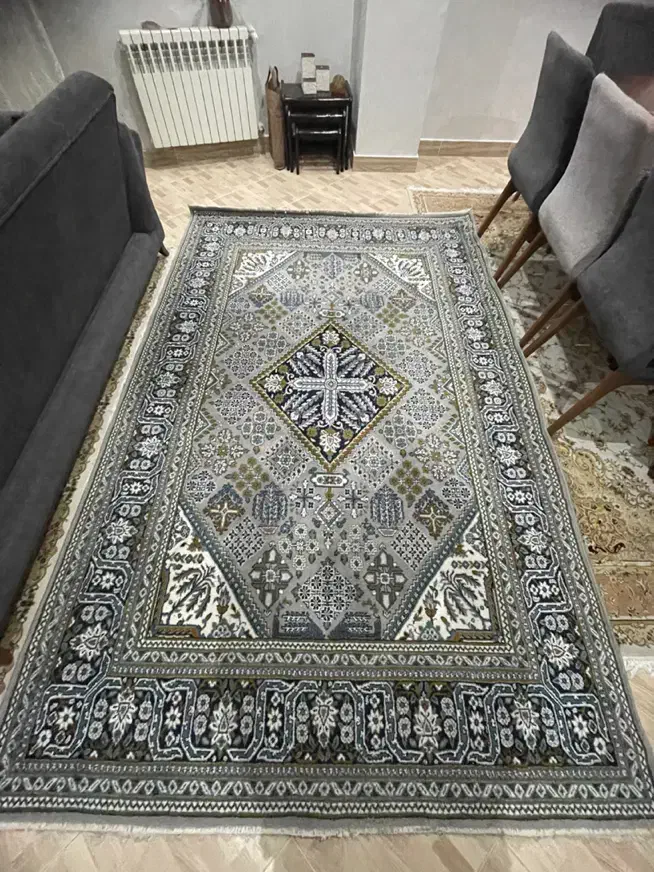 ۲ عدد فرش ۶ متری|فرش|رشت, رودباری|دیوار