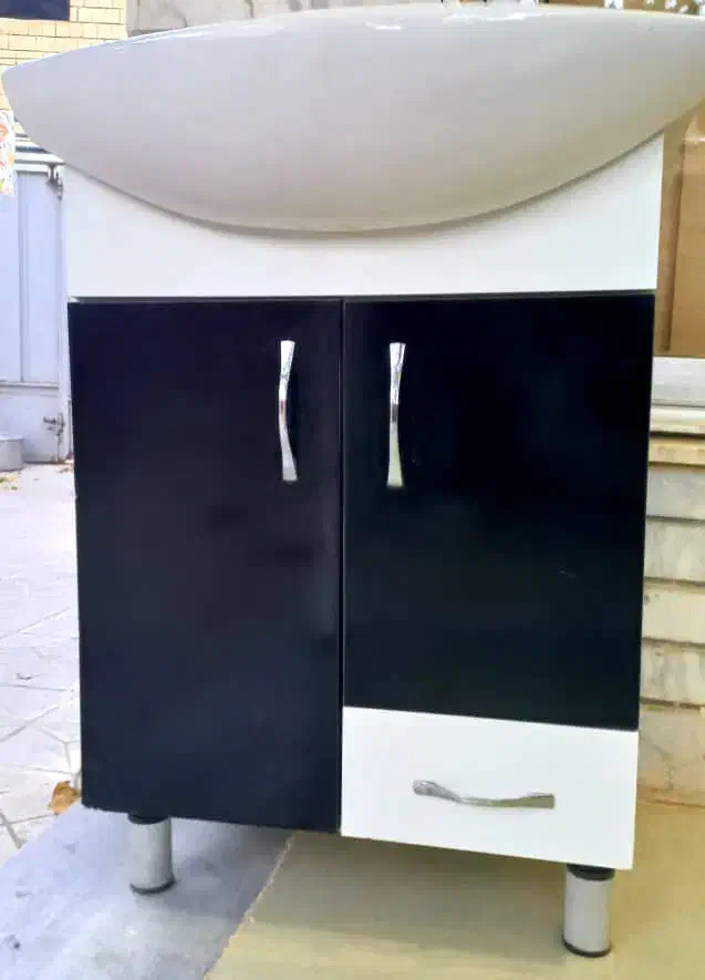 روشون تمیز|لوازم سرویس بهداشتی|شهرکرد, |دیوار