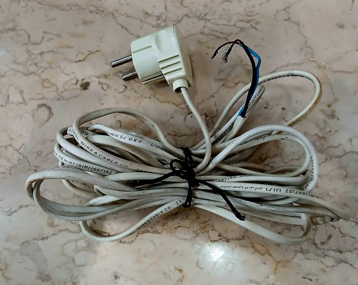 سیم برق|مصالح و تجهیزات ساختمان|قم, لسانی|دیوار