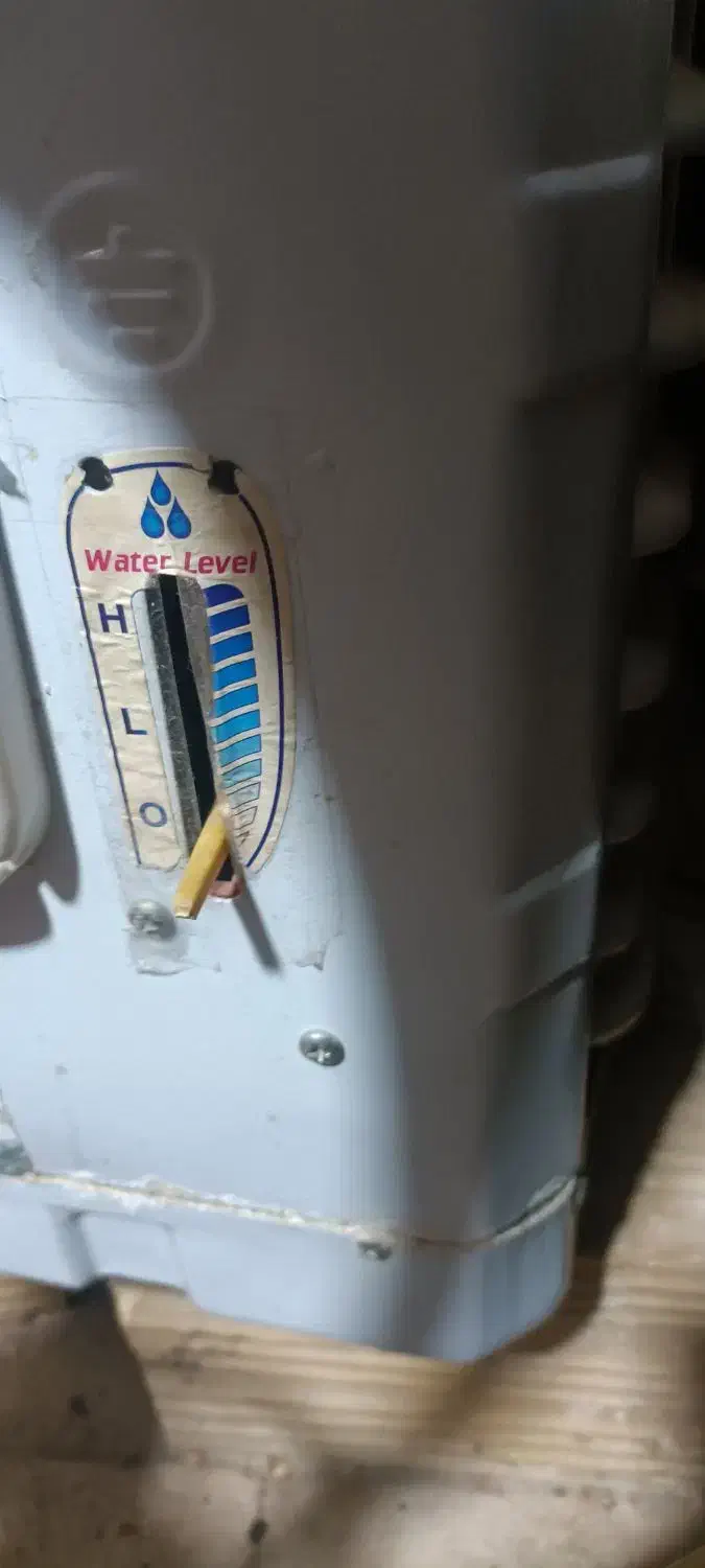 کولر آبی کوچک|کولر آبی|کازرون, |دیوار