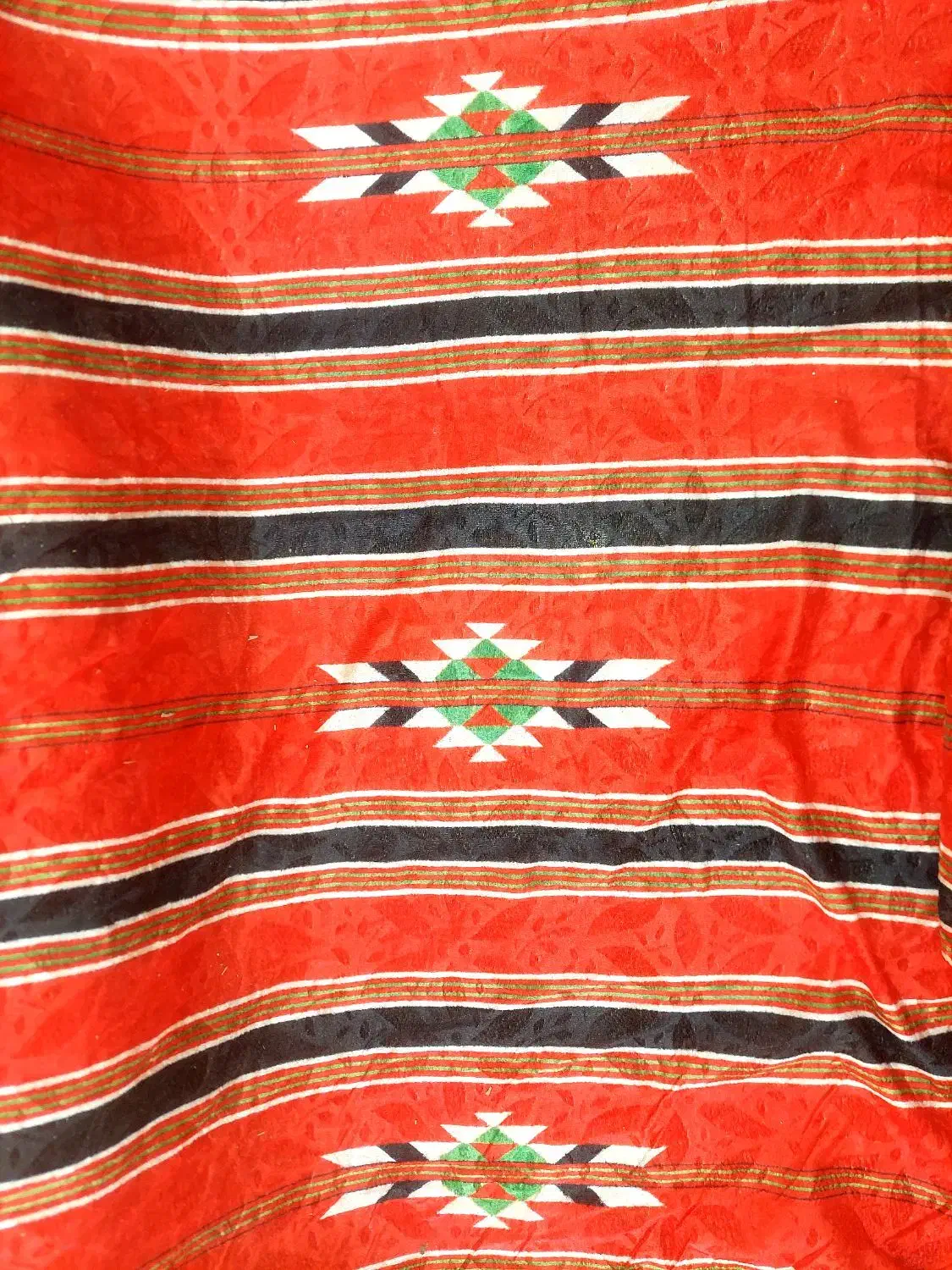 اقماش سدو تراثی|گلیم، جاجیم، گبه|اهواز, کوی علوی|دیوار