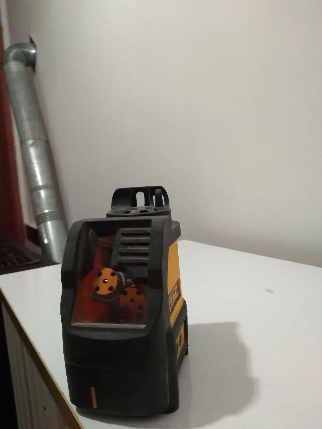 ترازلیزری ۱۸۰ دیوالت نورسبز|ابزارآلات|میاندوآب, |دیوار