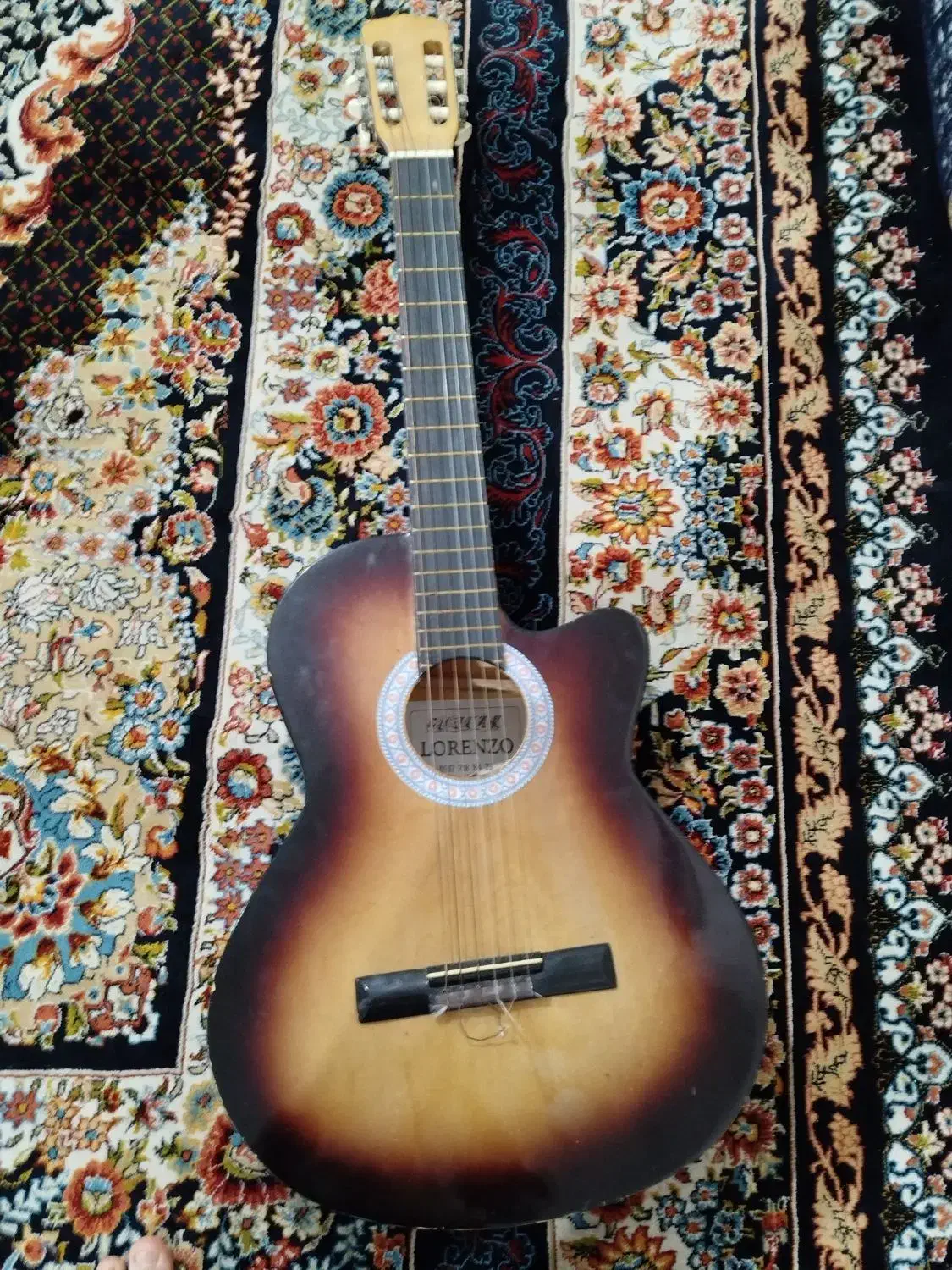 گیتار|گیتار، بیس، امپلیفایر|یاسوج, |دیوار