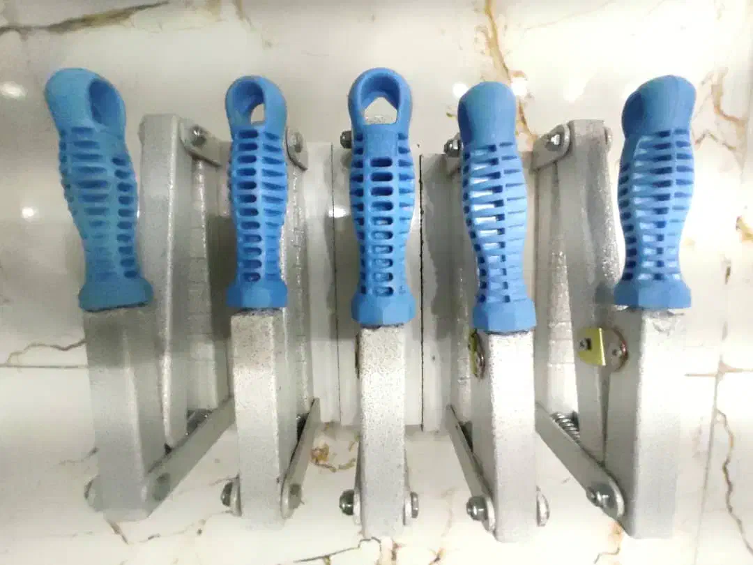 گردوشکن فندق شکن بادام شکن|خردکن، آسیاب، غذاساز|شیراز, شهرک امیر کبیر|دیوار