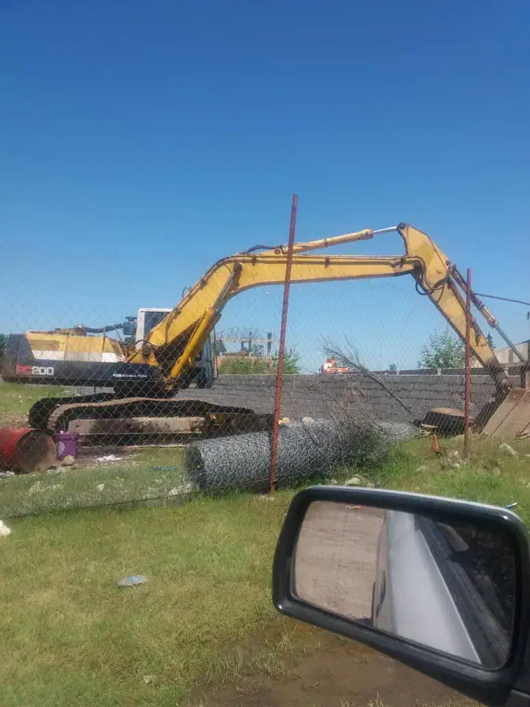 بیل مکانیکی اجاره ای|خدمات پیشه و مهارت|مرزن‌آباد, |دیوار