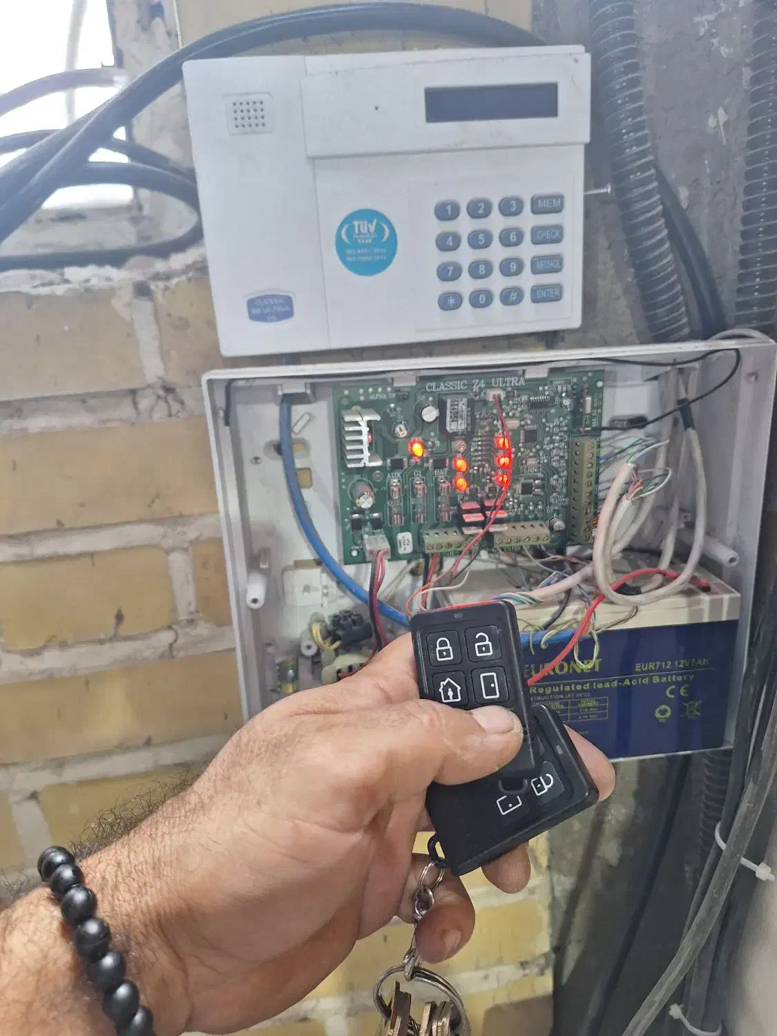 کلیدساز.تعریف ریموت خودرو و دزدگیر|خدمات پیشه و مهارت|زیباشهر, |دیوار