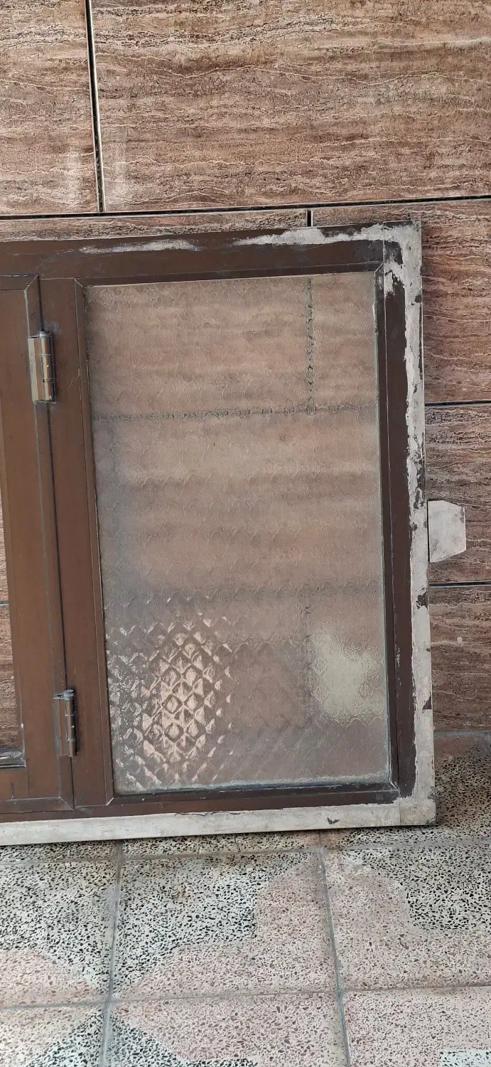 پنجره|مصالح و تجهیزات ساختمان|کلاله, |دیوار