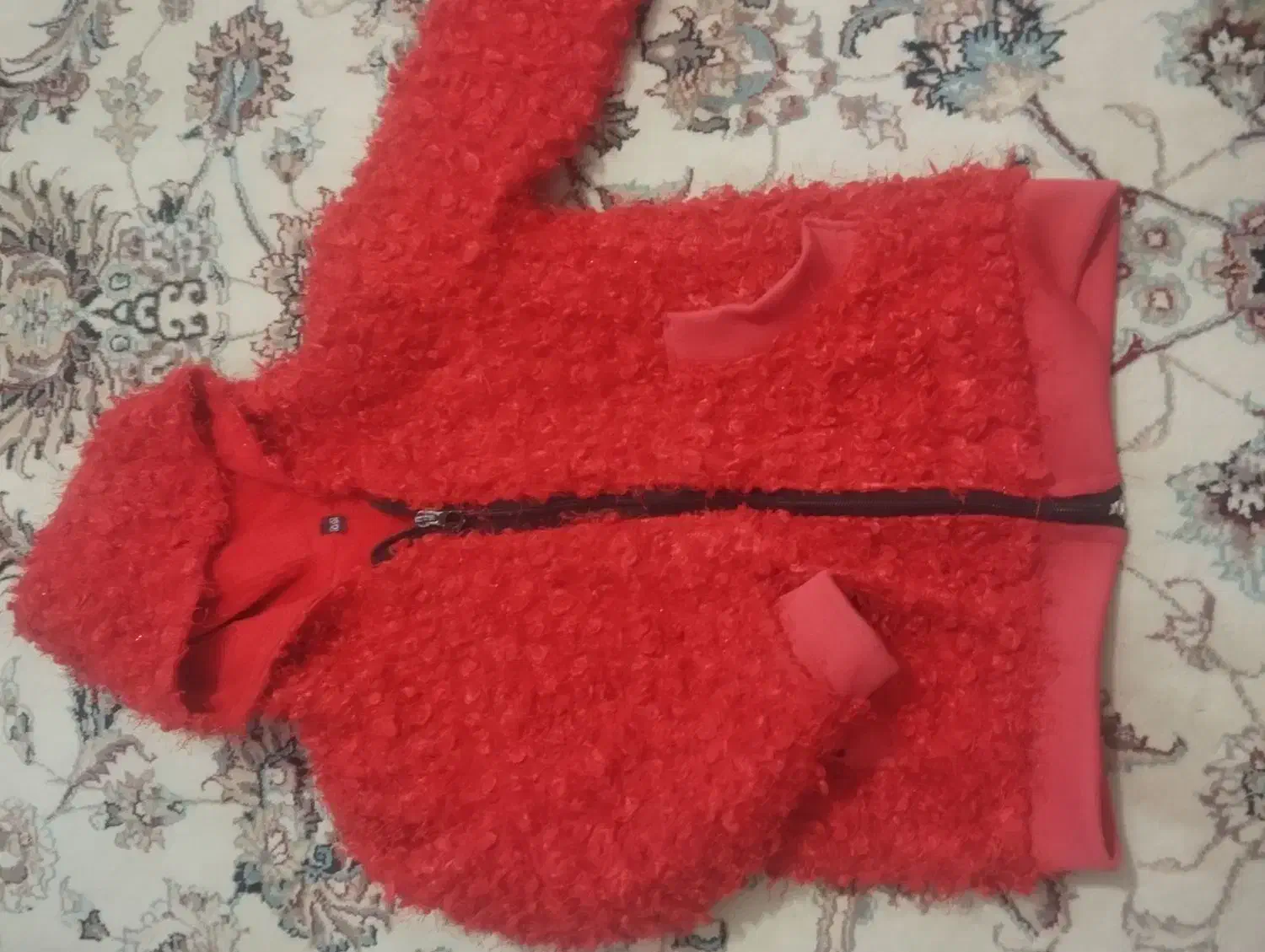 سوشرت|لباس|ماکو, |دیوار