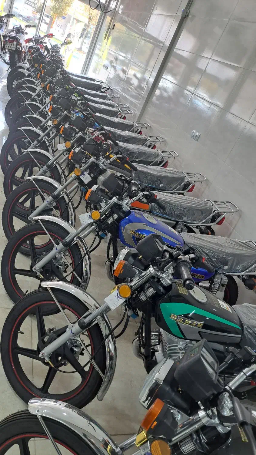 سحر ۲۰۰|موتورسیکلت|بروجرد, |دیوار