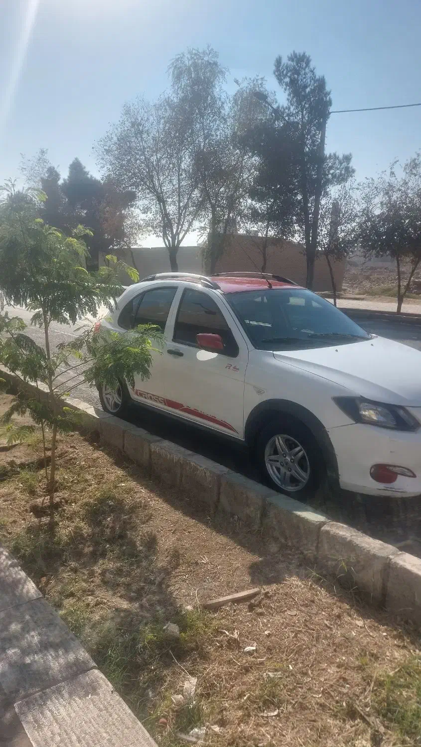 کوییک آر 1400|خودرو سواری و وانت|کاشان, ۲۲ بهمن|دیوار