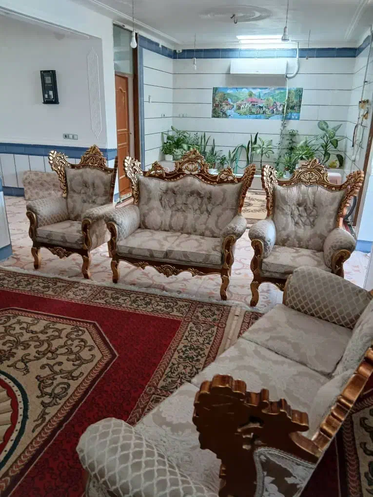 ست مبل سلطنتی و میز|مبلمان خانگی و میز عسلی|ایذه, |دیوار