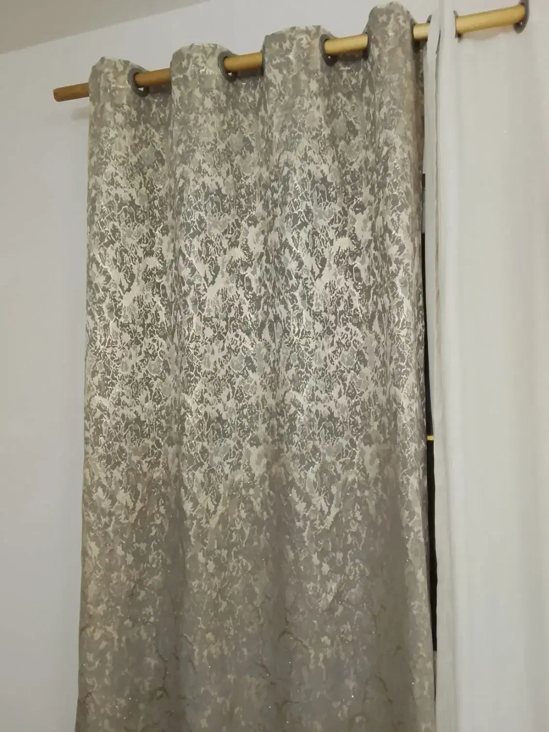 پرده پانچ|پرده، رانر، رومیزی|رشت, کوی حسینی|دیوار