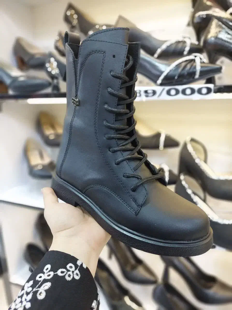 بوت های شیک وخاص .کیف وکفش امیرانه|کیف، کفش، کمربند|قم, زنبیل آباد|دیوار