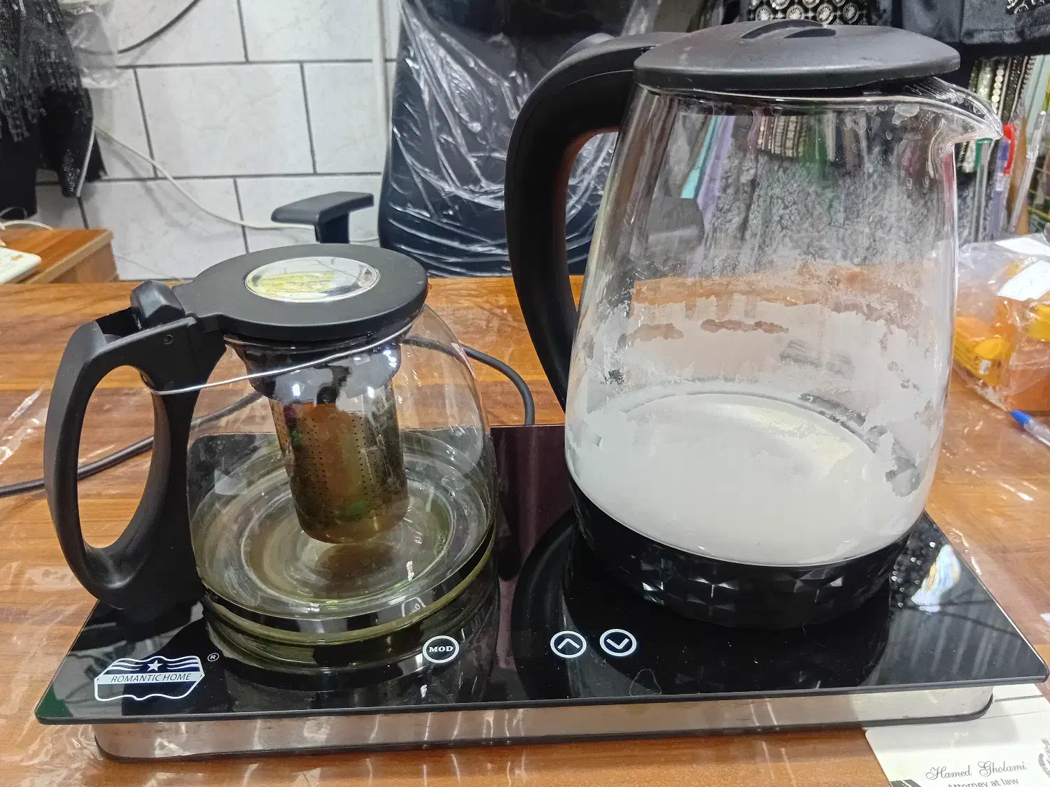 دستگاه چای ساز|سماور، چای‌ساز، قهوه‌ساز|صحنه, |دیوار