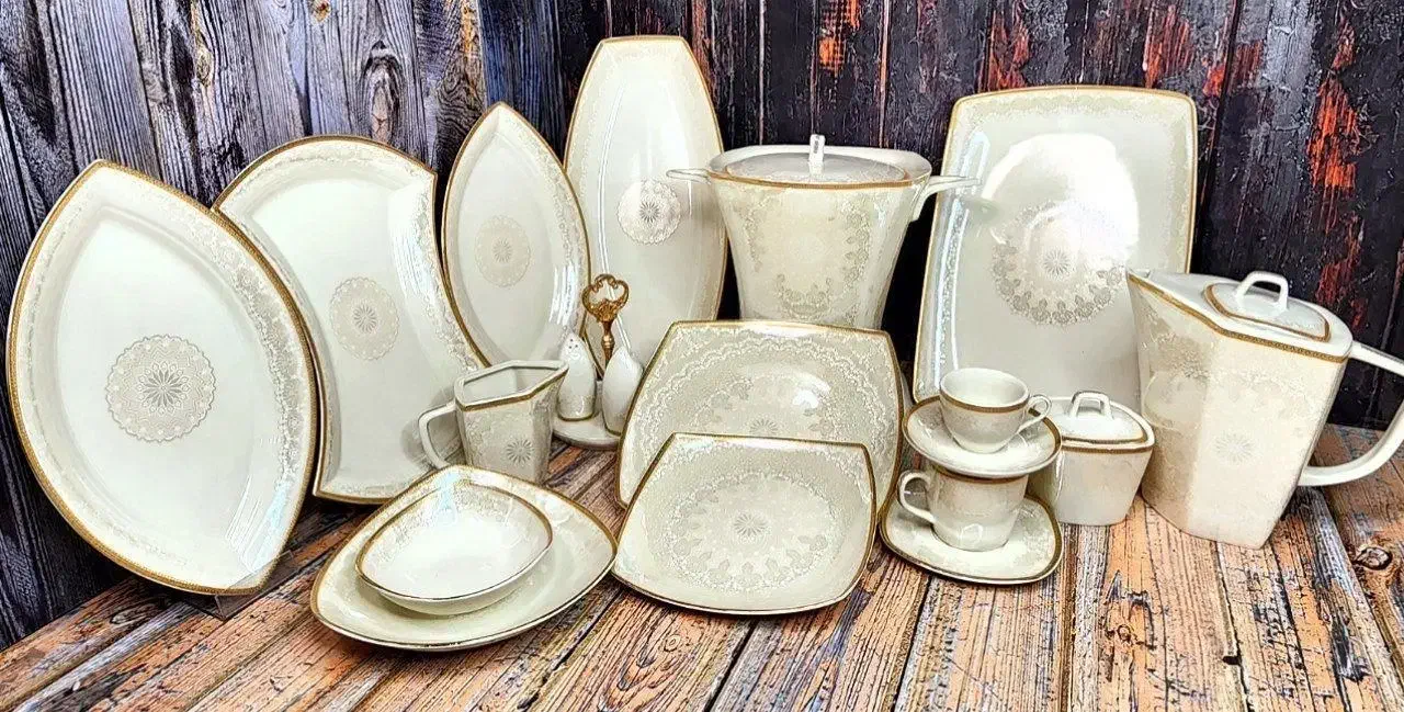 سرویس ۱۲ نفره یک بار هم استفاده نشده زیر قیمت|ظروف سرو و پذیرایی|خوانسار, |دیوار