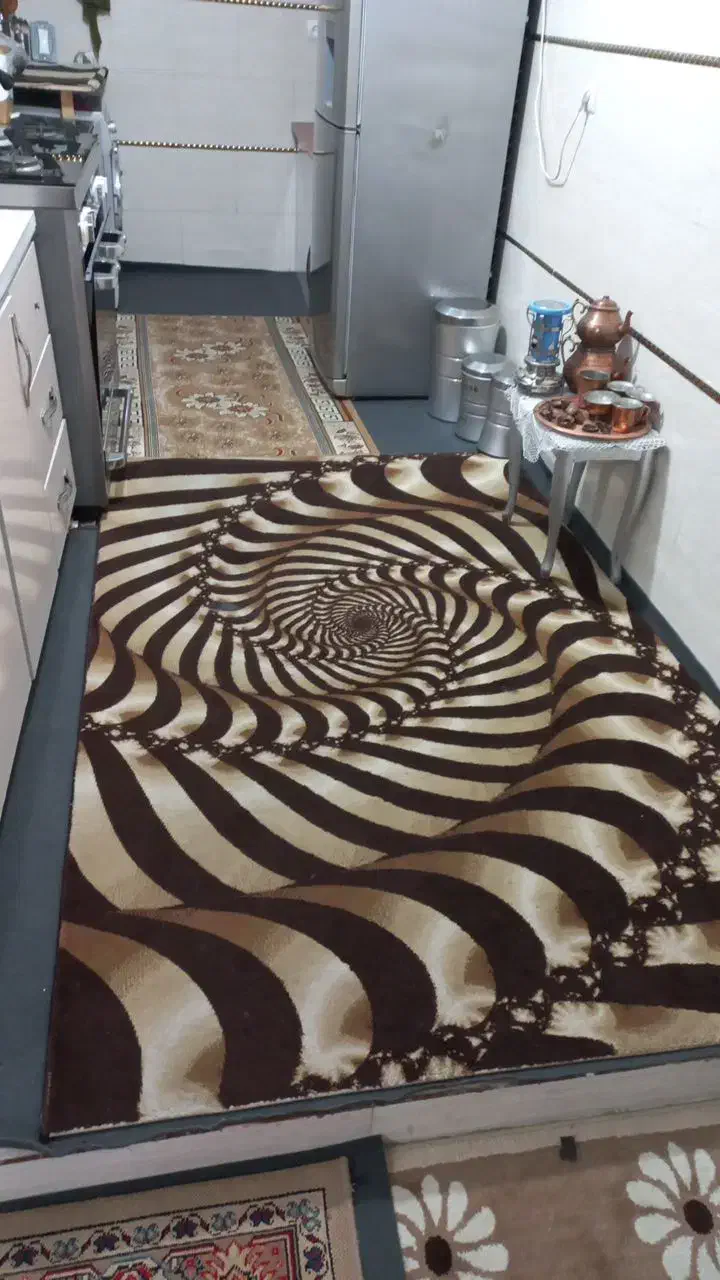 فرش آشپز خونه ۴ متری و ۳ عدد گلیم فرش|فرش|مشکین‌دشت, |دیوار