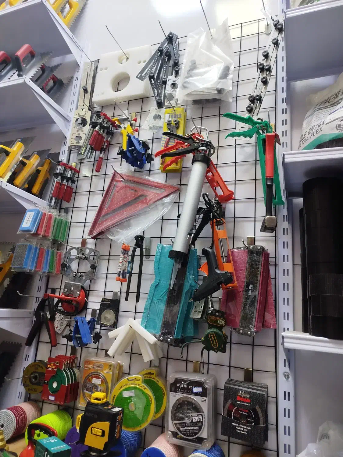 ابزار چسپ زارعی|ابزارآلات|سنندج, |دیوار