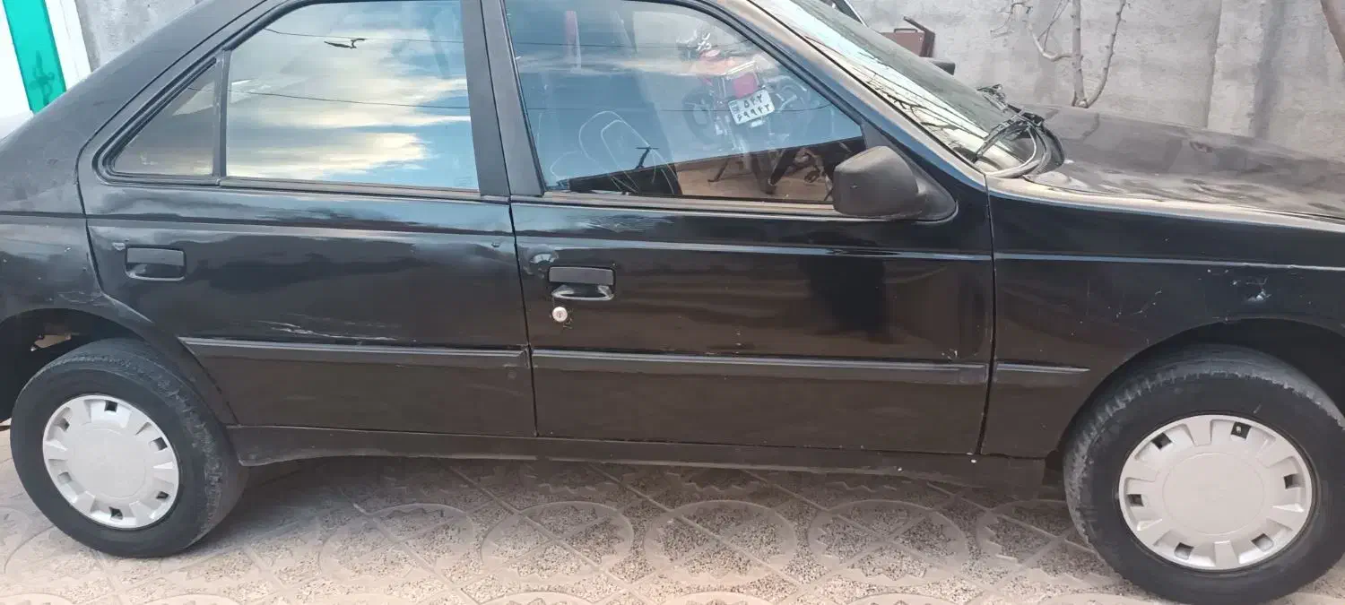 پژو ۴۰۵ مدل ۸۲|خودرو سواری و وانت|دورود, |دیوار