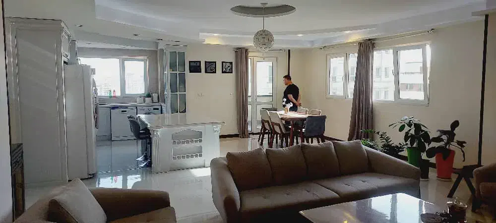 اجاره واحد ۱۳۳ متری