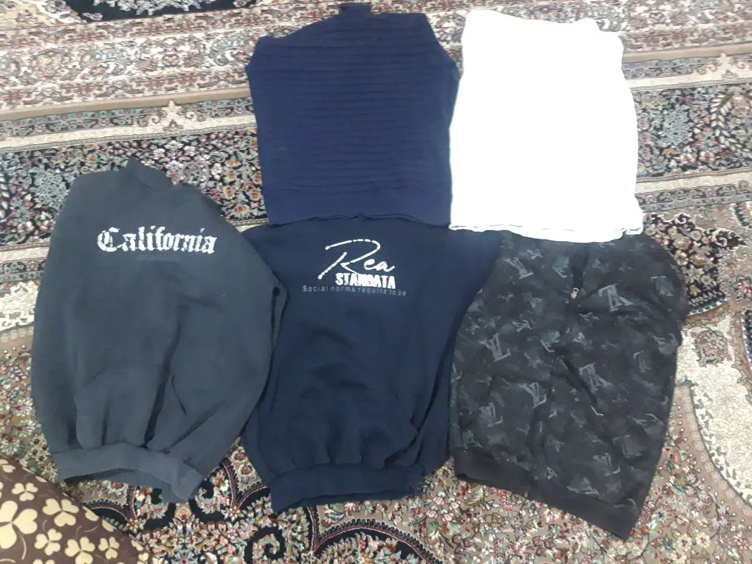 هودی لباس|لباس|مشهد, شهرک رازی (شهرک غرب)|دیوار