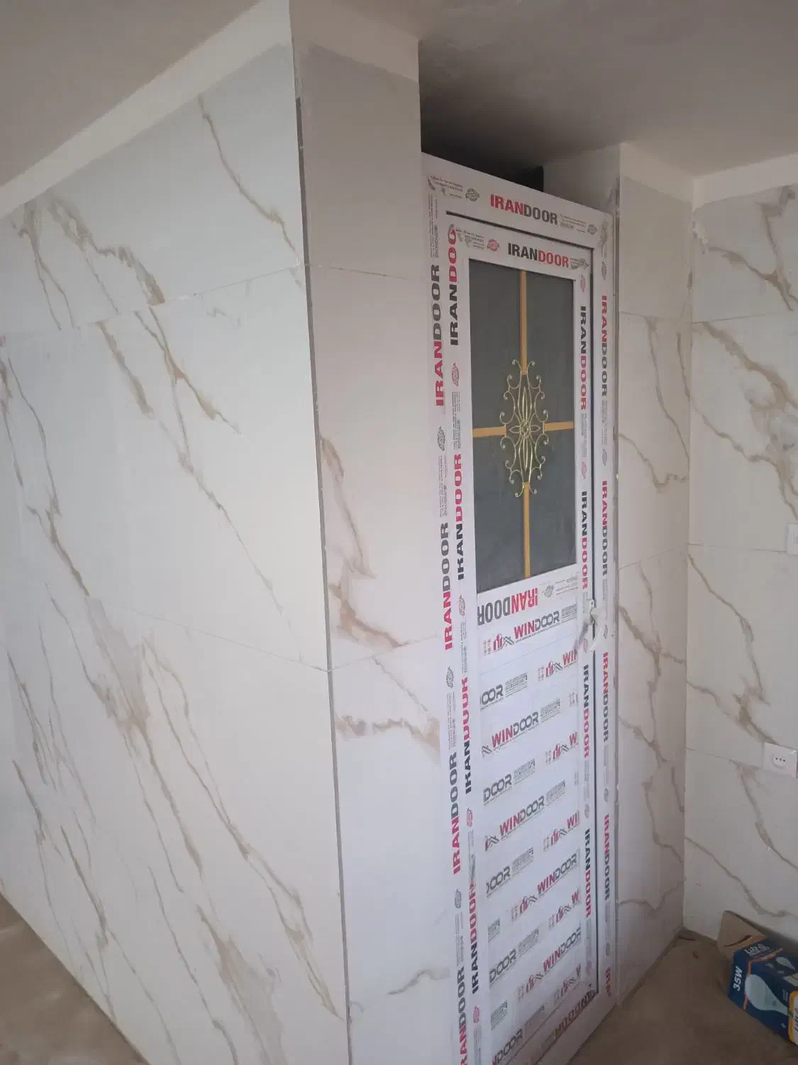 مغازه جهت اجاره قلعه حاتم|اجارهٔ مغازه و غرفه|بروجرد, |دیوار