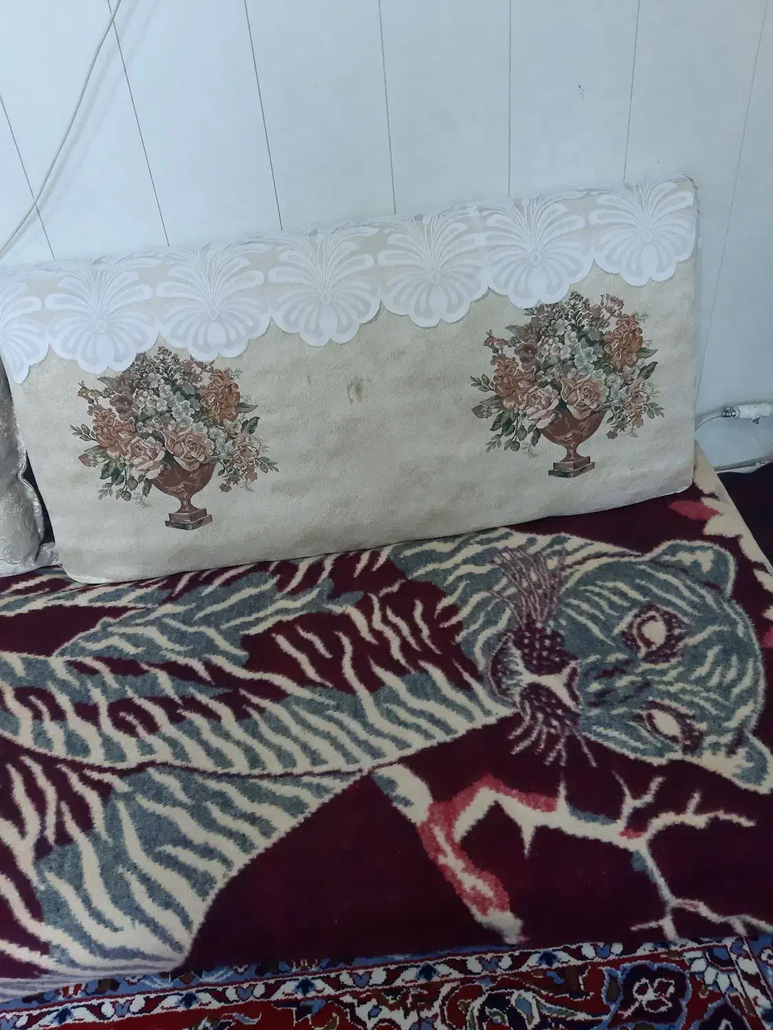 پشتی|پشتی|مرند, |دیوار