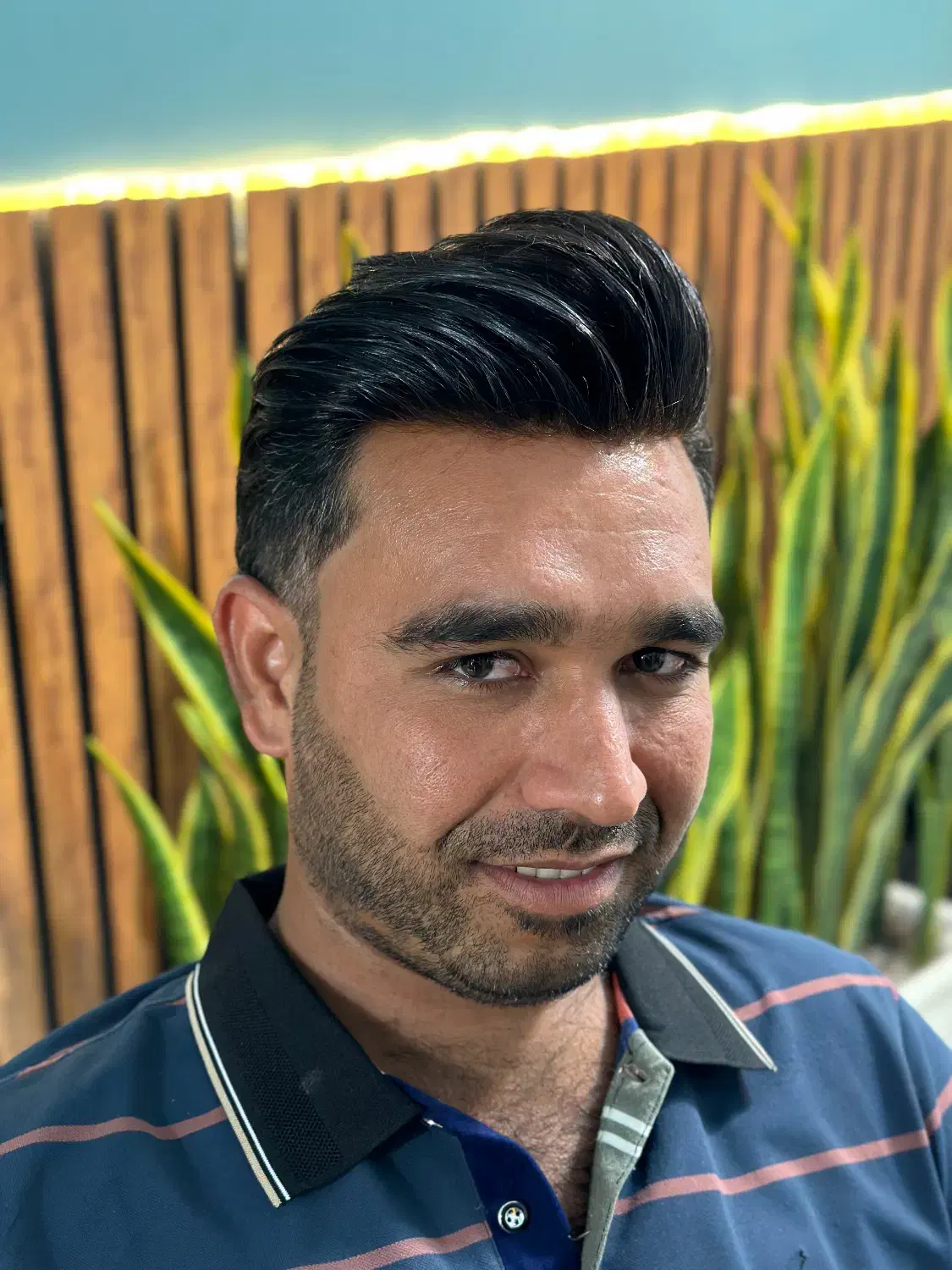 پرپشتی مو ترمیم مو بدون عوارض پروتزمو|خدمات آرایشگری و زیبایی|اصفهان, ملک|دیوار