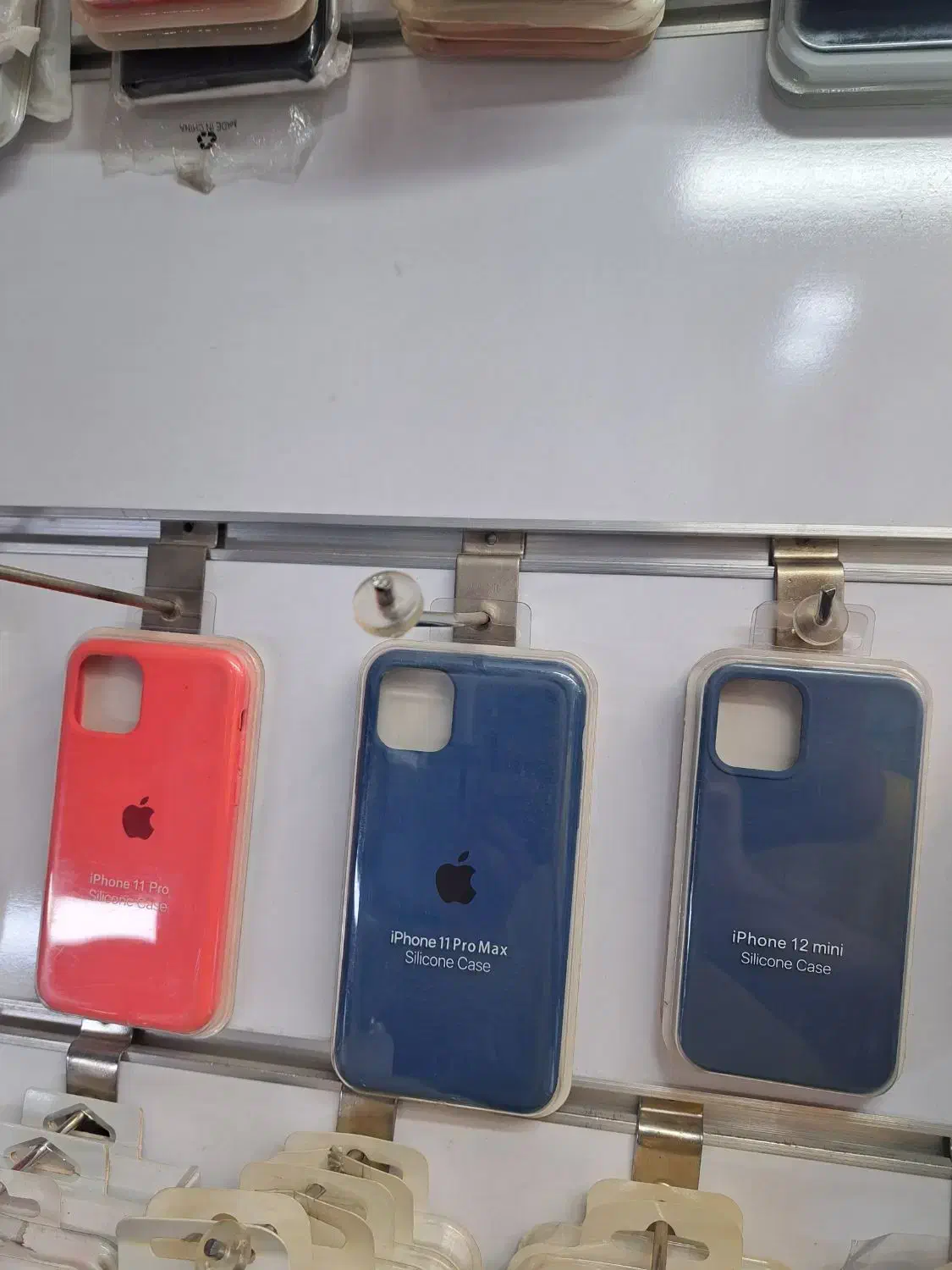 حراج لوازم جانبی موبایل به علت تغییر شغل|لوازم جانبی موبایل و تبلت|لواسان, |دیوار