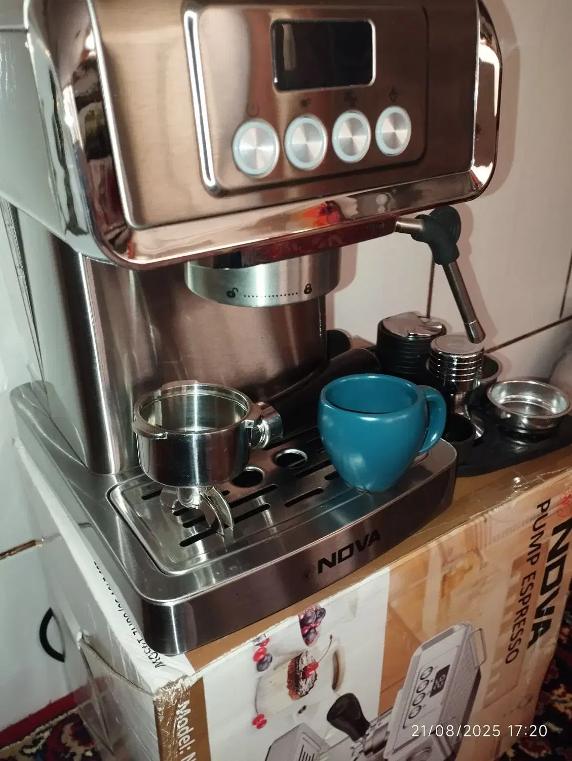 قهوه ساز نیمه صنعتی مارک NDVA|سماور، چایساز، قهوهساز|اصفهان, گورت|دیوار