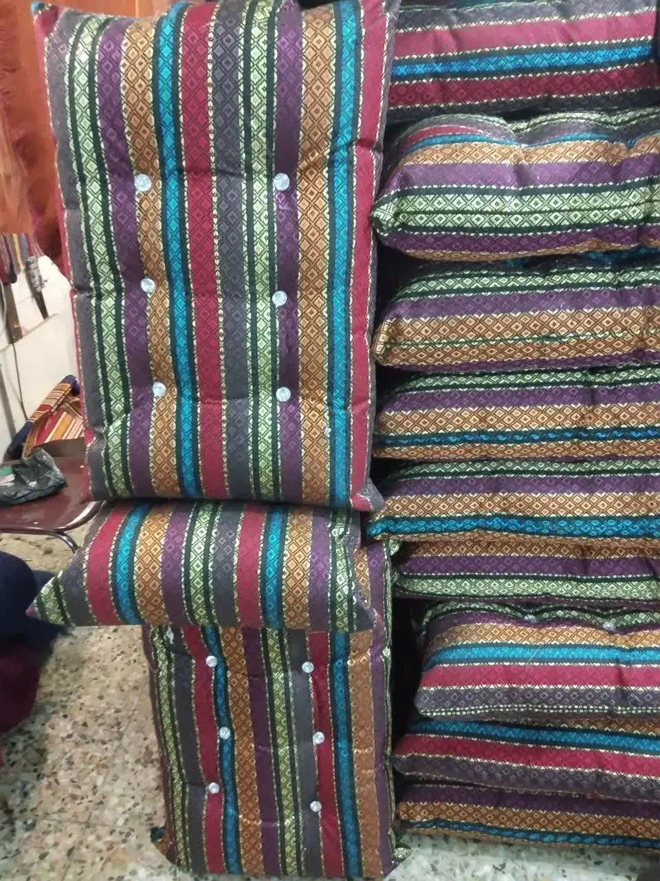 تولیدپشتی وبالش سنتی|پشتی|لاهیجان, کوه بیجار|دیوار