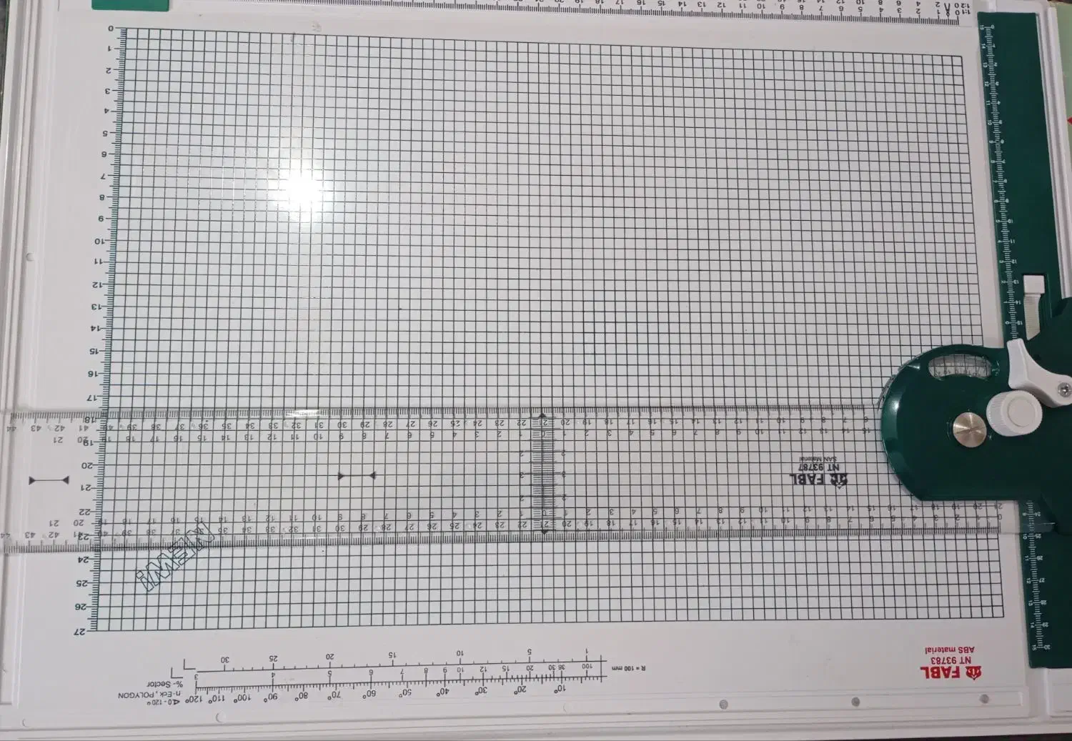 تخته رسم برای مهندسی عمران ساختمان سازی|لوازم التحریر|گنبد کاووس, |دیوار