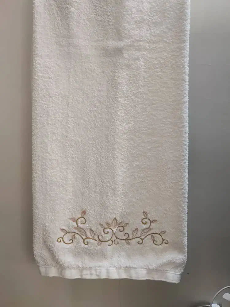 حوله استخری خارجی usa (نو ) ۱۲۵×70|لوازم حمام|تهران, تهرانپارس شرقی|دیوار