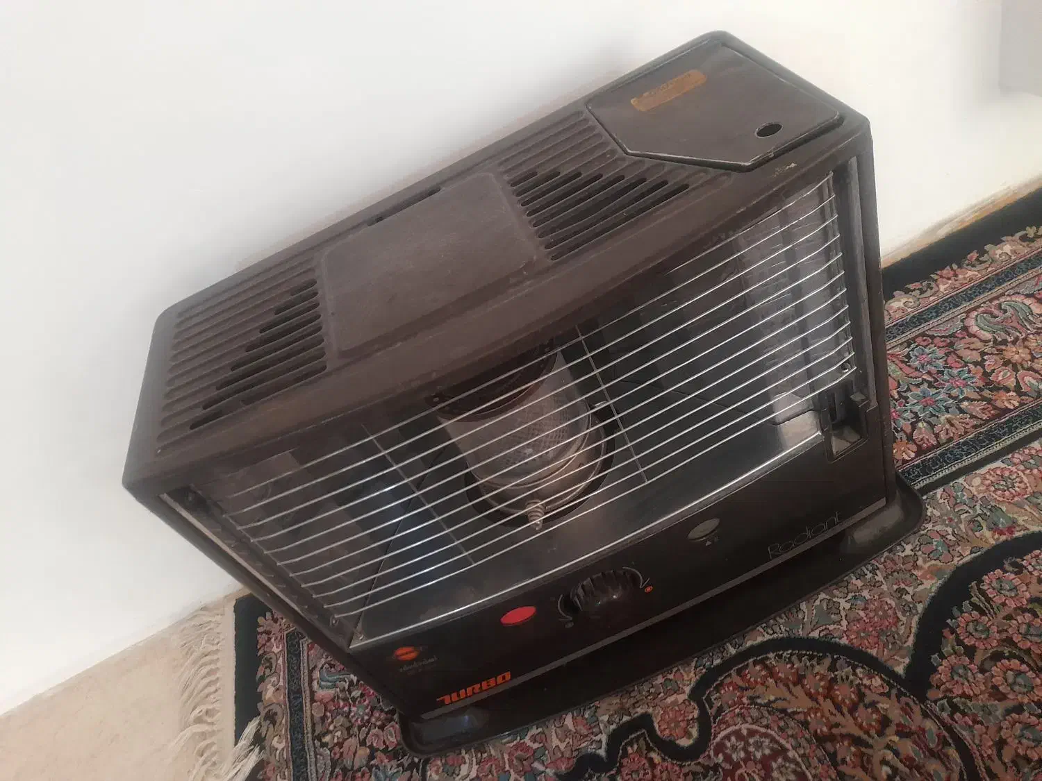 تیوست ژاپنی|بخاری، هیتر، شومینه|خاش, |دیوار