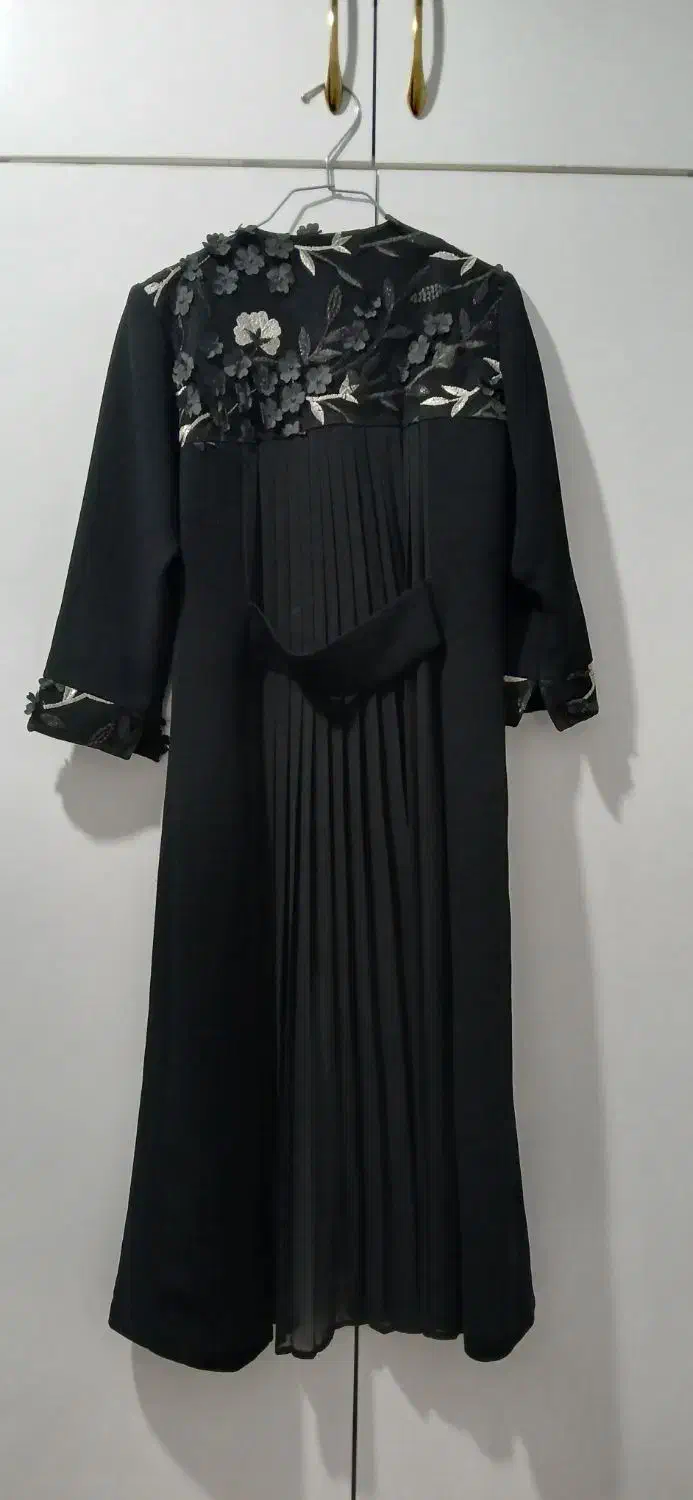 مانتومجلسی|لباس|ارومیه, |دیوار