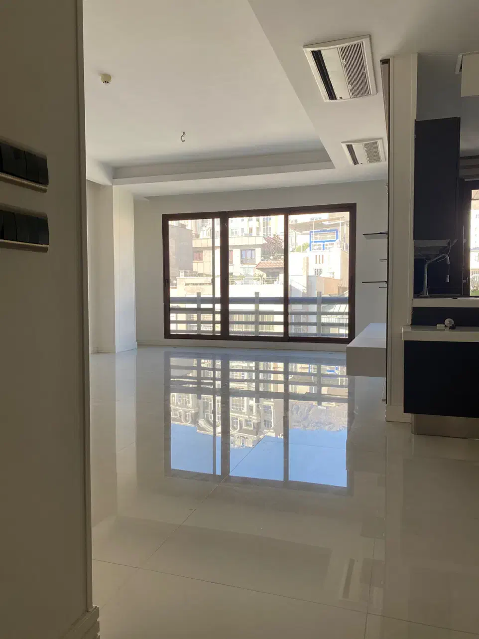 ۱۶۰ متر ، سه خواب ، خیابان سپند