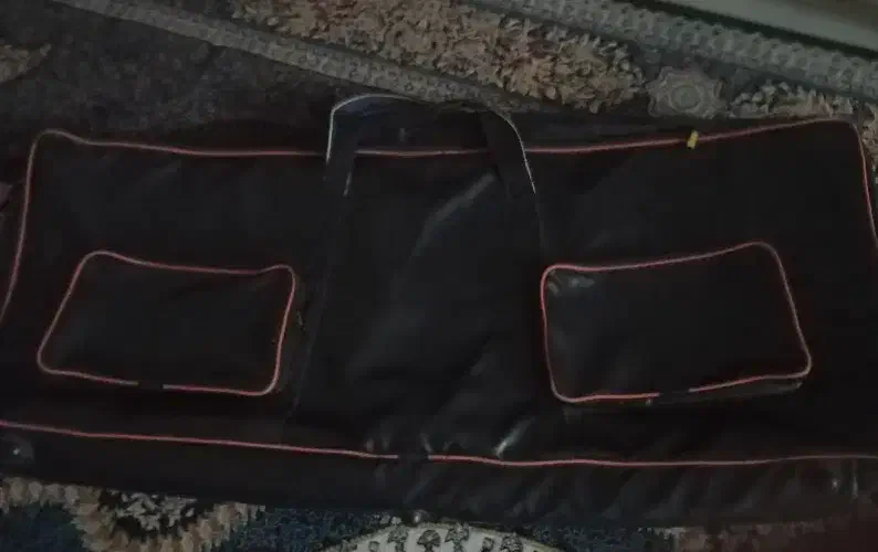 کیف ارگ|پیانو، کیبورد، آکاردئون|نیشابور, میدان حافظ|دیوار